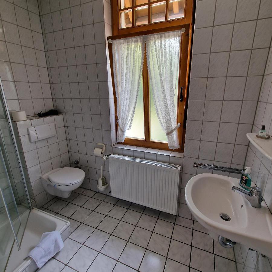 Gasthaus Pension Doerenkrug - Restaurant Augustdorf Exteriér fotografie